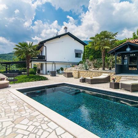 Vila "Zatka" Villa Veprinac Exteriör bild