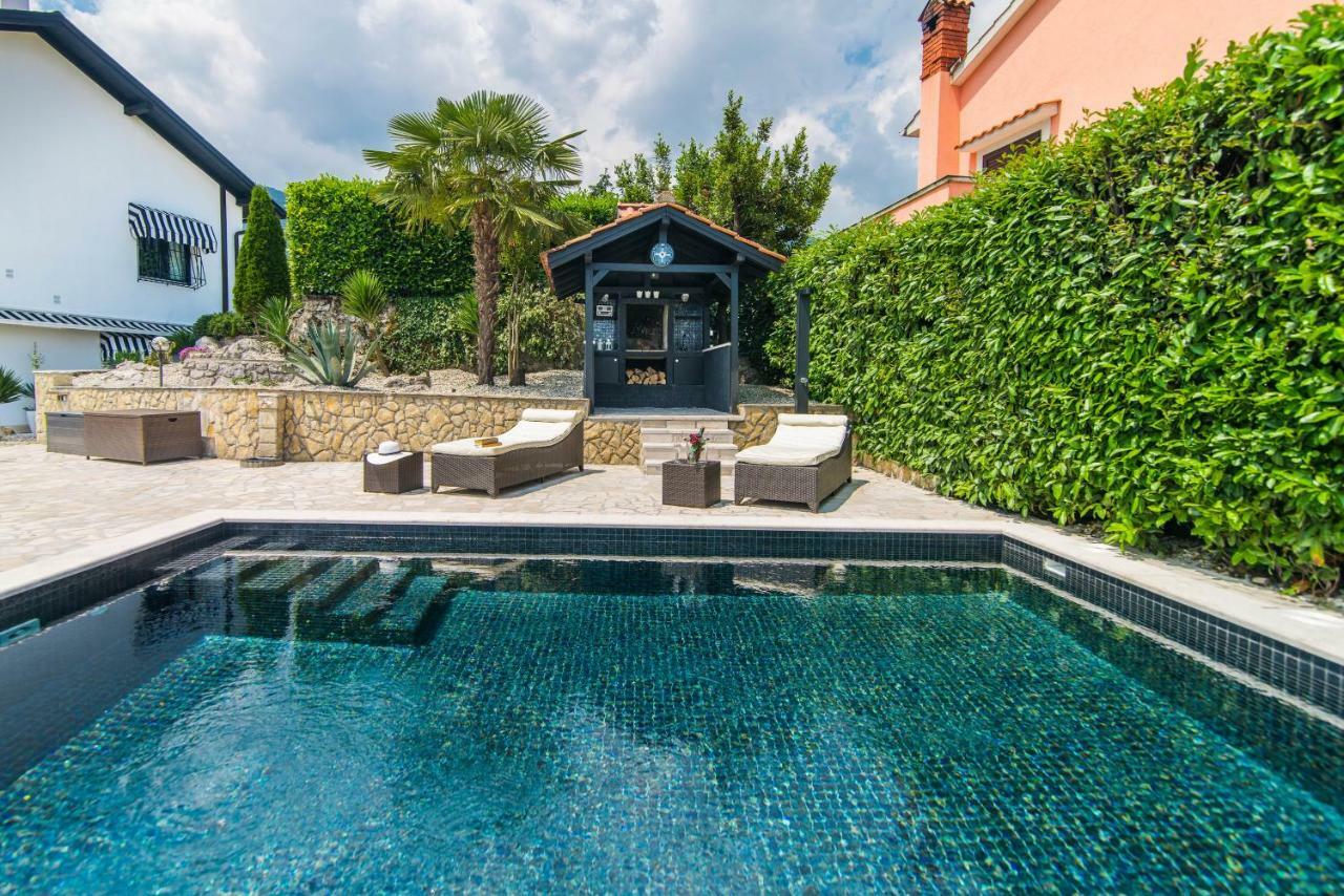 Vila "Zatka" Villa Veprinac Exteriör bild