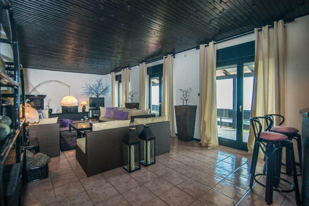 Vila "Zatka" Villa Veprinac Exteriör bild