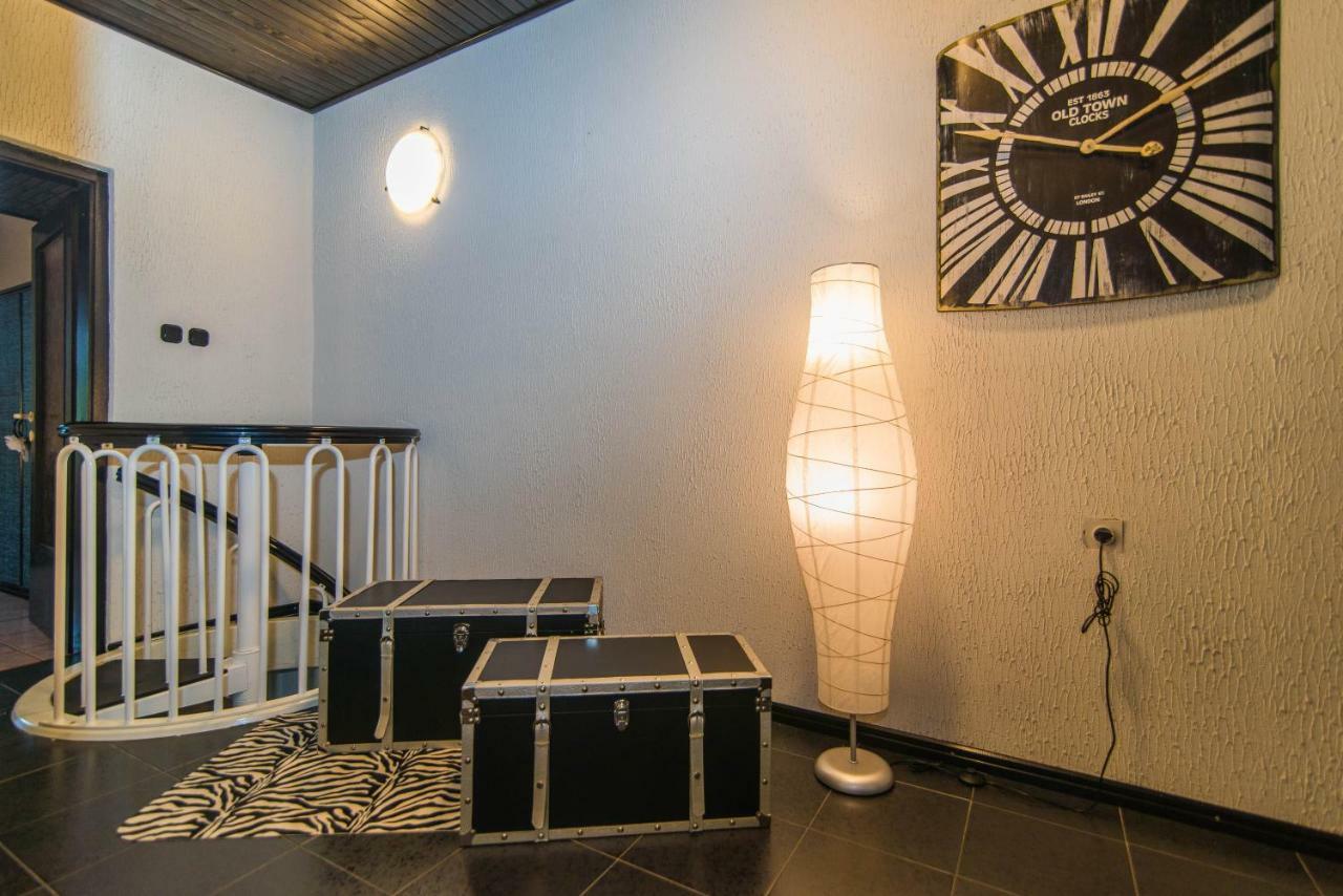 Vila "Zatka" Villa Veprinac Exteriör bild