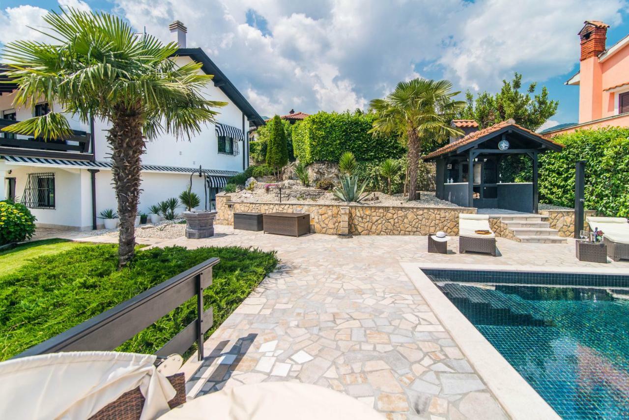 Vila "Zatka" Villa Veprinac Exteriör bild