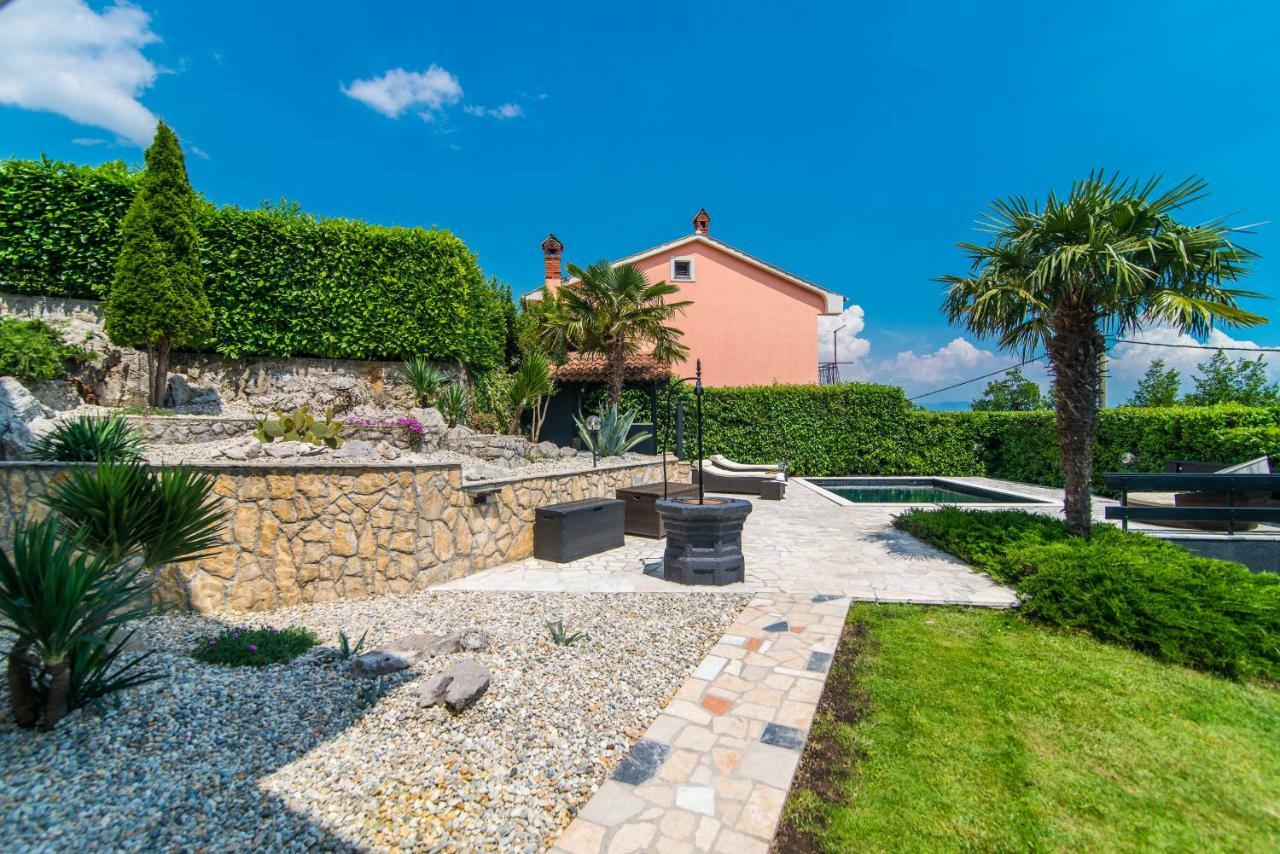 Vila "Zatka" Villa Veprinac Exteriör bild